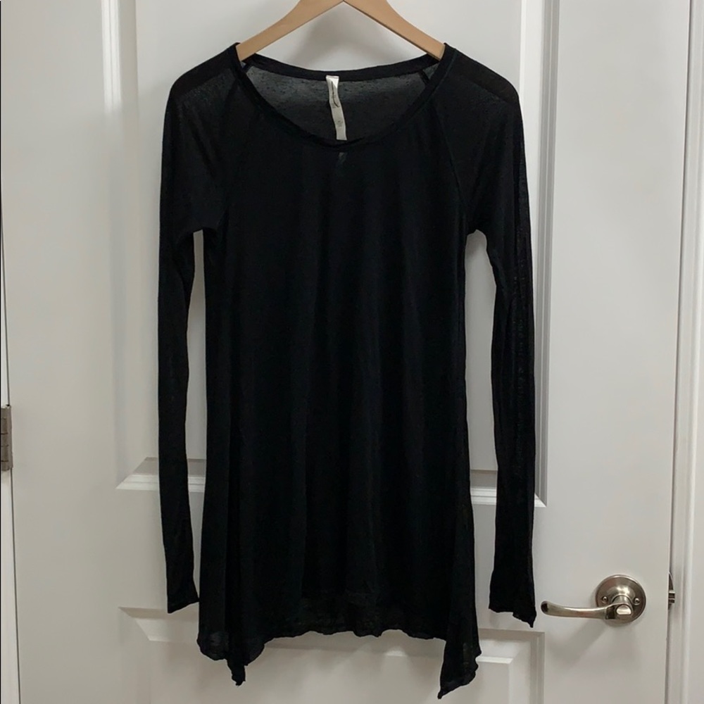 NWOT LULULEMON SHARKBITE TUNIC